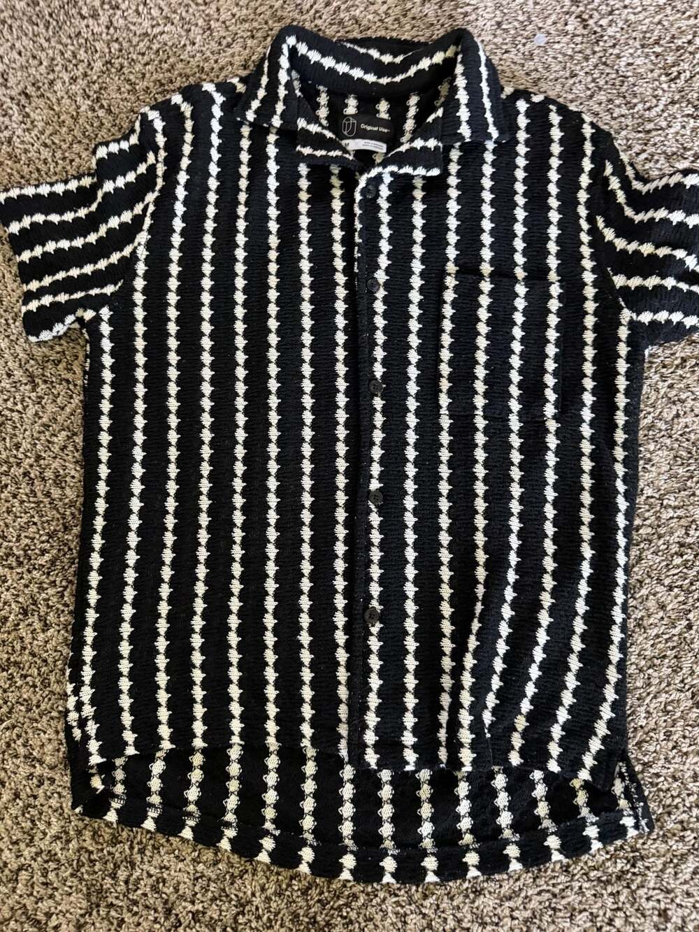 Original Use Men's Short Sleeve Knit Button Down Shirt Textured Stripes Size M